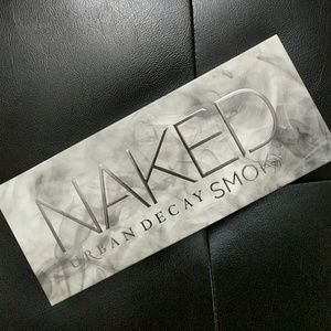 Urban Decay NAKED Smoky eye palette